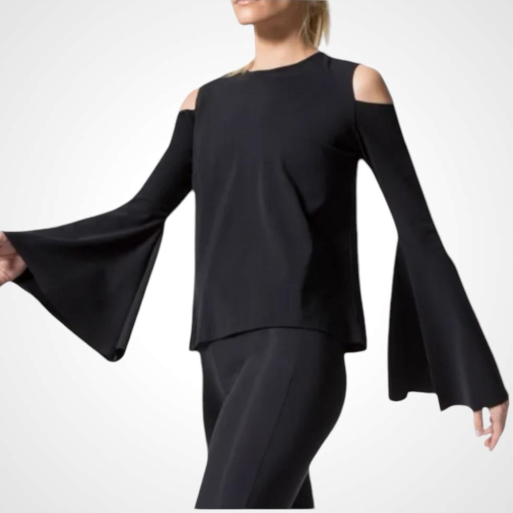 CARBON 38 COLD SHOULDER BELL SLEEVE TOP SIZE LARGE